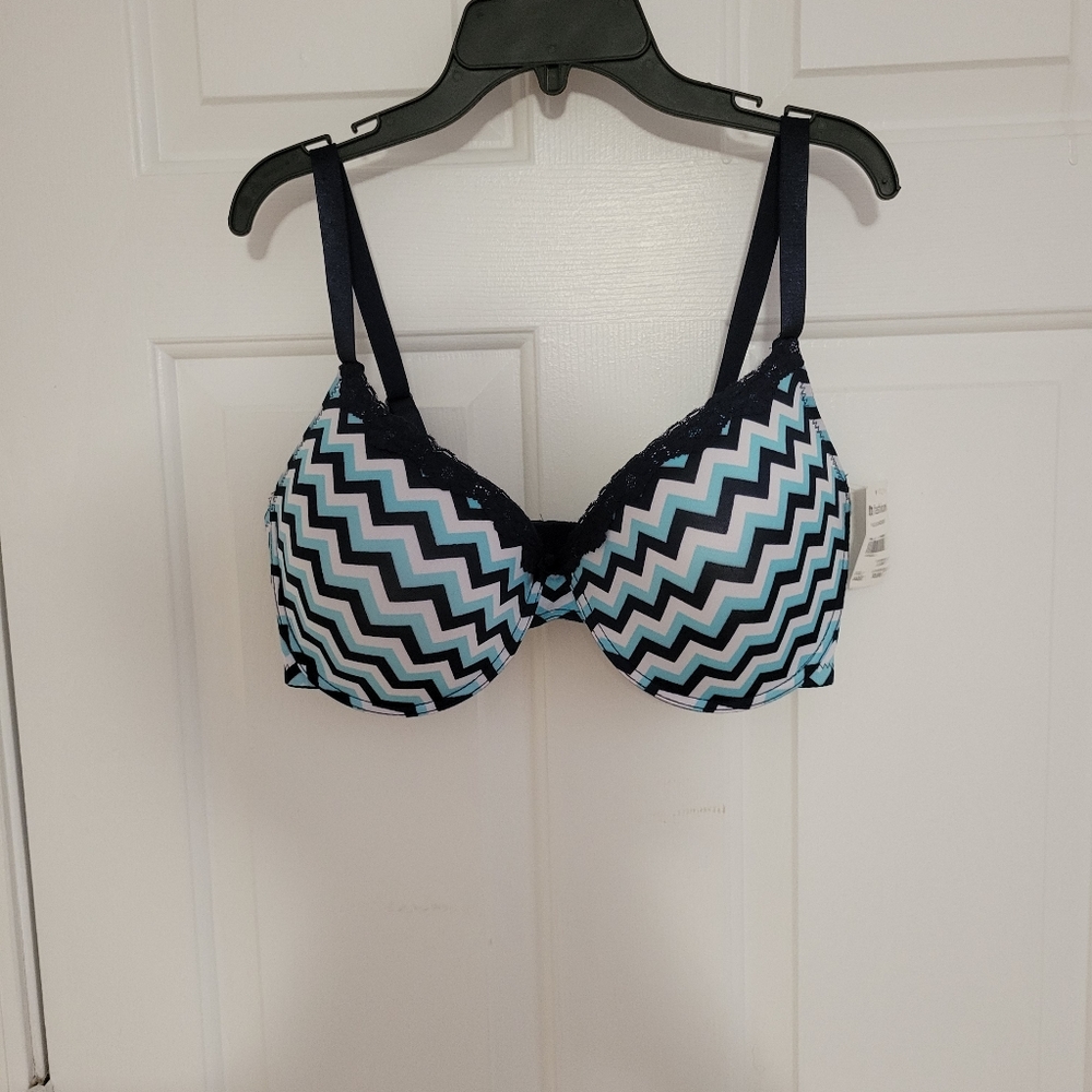 Chevron Print Light Padded Bra 40DD